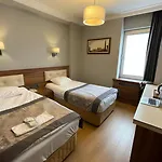 Hotell Rio 2*
